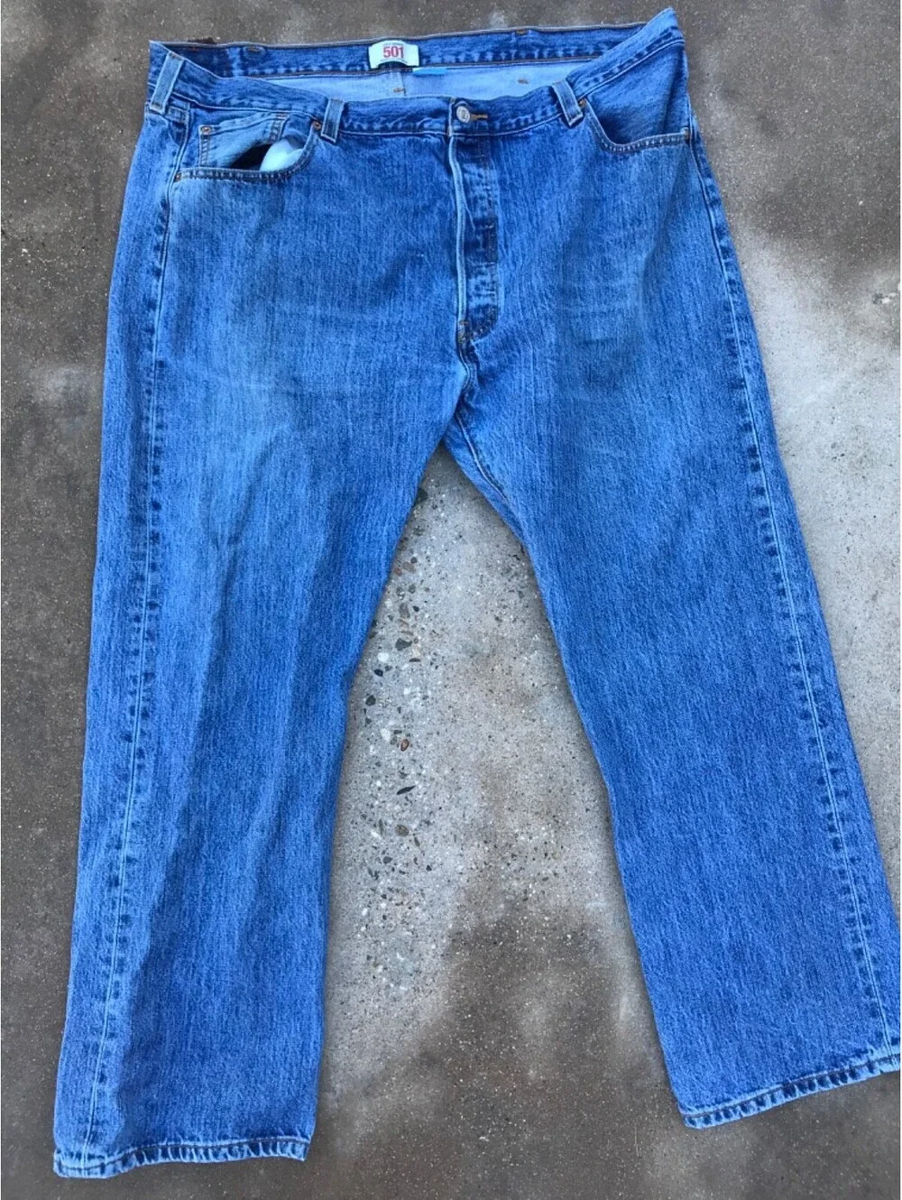 Levis 501 Jeans Men 44x30  Blue Denim Button Fly Straight Leg Classic Small Hole